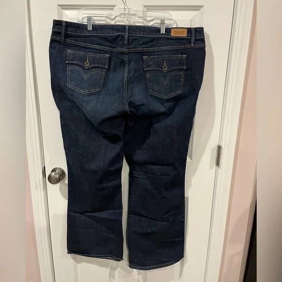 590 Levi’s Bootcut Size 22W - Picture 4 of 6
